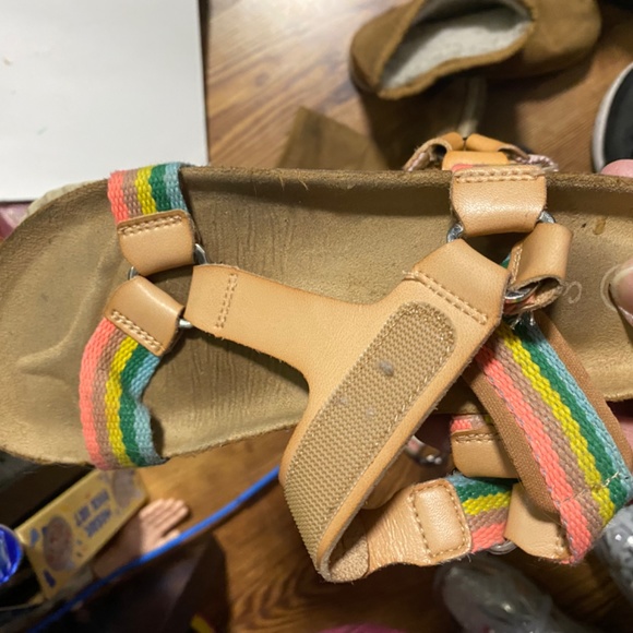 9 pairs of Kids shoes girls' sizes 4. Lightly worn and brand new - Picture 7 of 8